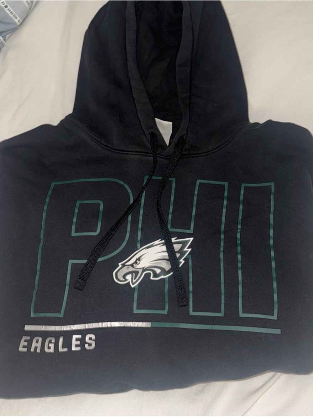 Philadelphia Eagles Men’s Black Nike Hoodie with Team Logo